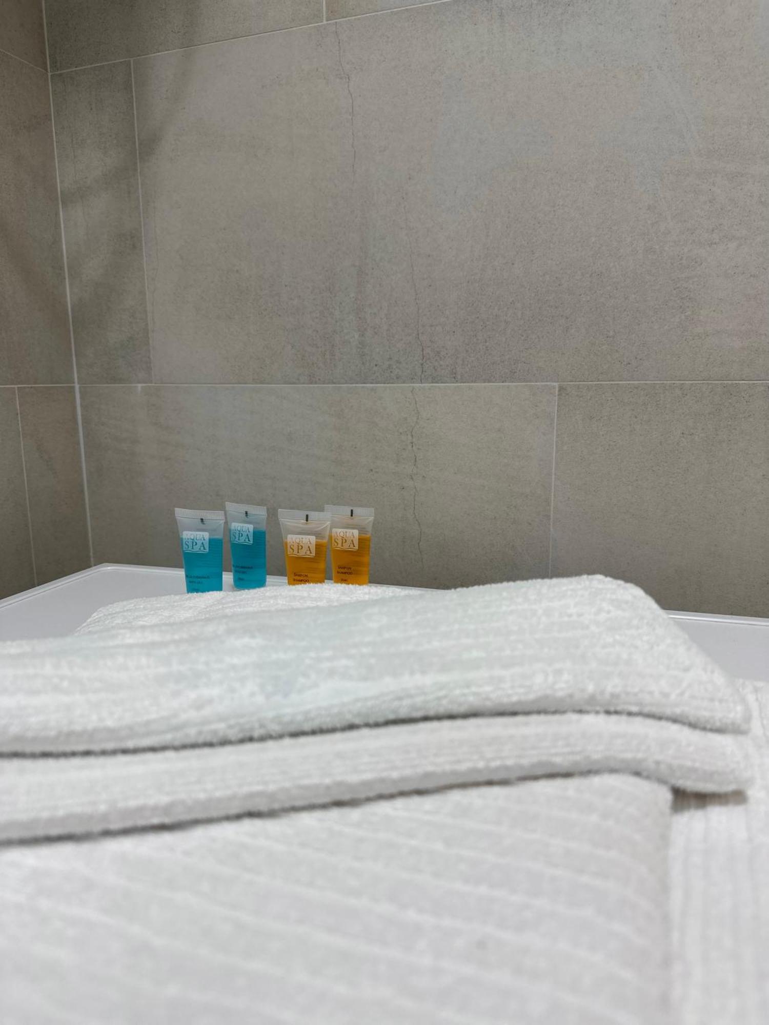 The Blue Velvet Apartment Belgrado Esterno foto